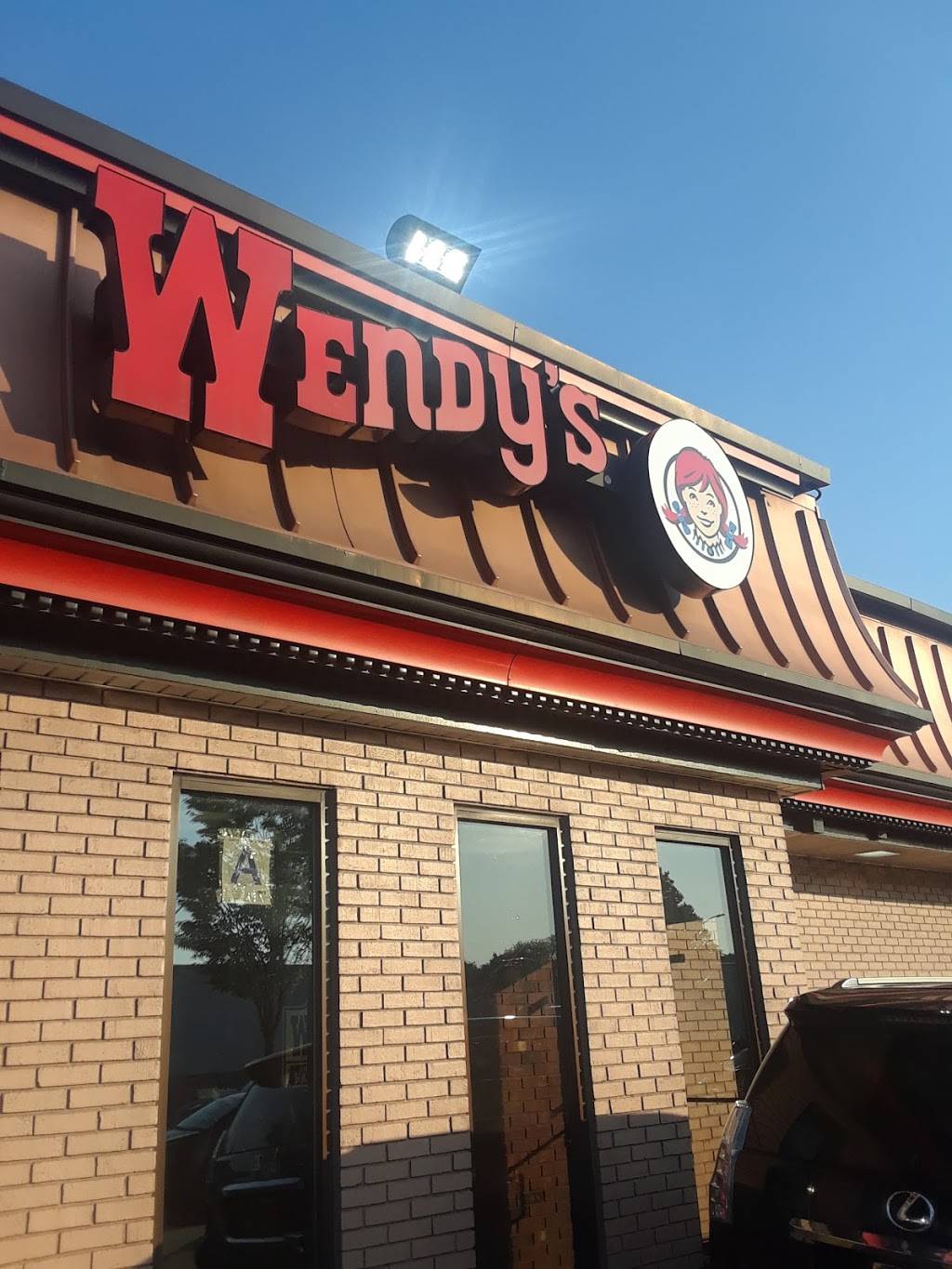 Wendys | restaurant | 1916 Linden Blvd, Brooklyn, NY 11207, USA | 7182728725 OR +1 718-272-8725