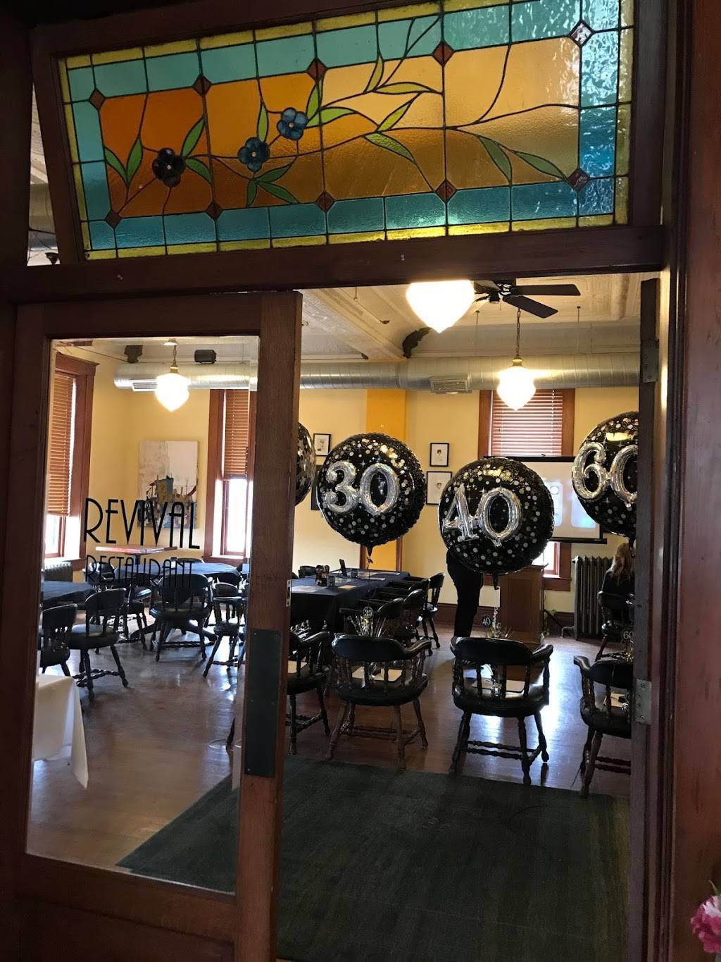 Hotel Frederick Restaurant & Lounge | restaurant | 501 High St, Boonville, MO 65233, USA | 6608822828 OR +1 660-882-2828