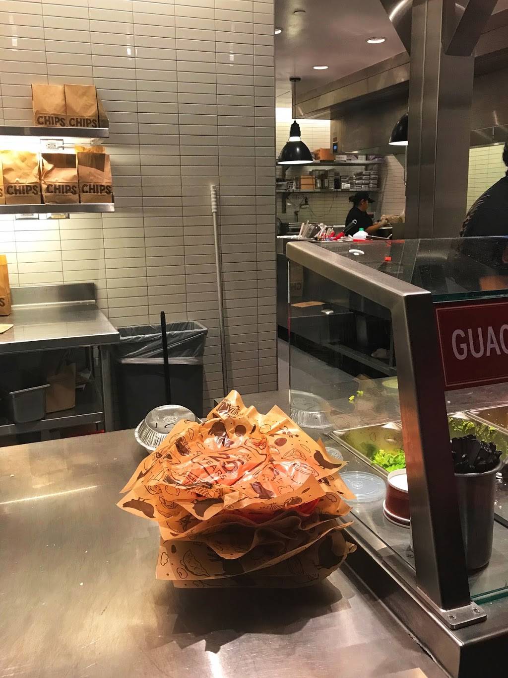 Chipotle Mexican Grill | restaurant | 20420 S Avalon Blvd Ste A, Carson, CA 90746, USA | 3102170034 OR +1 310-217-0034