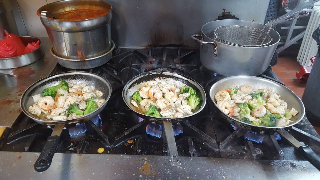 Penn Pizza Palace | restaurant | 2140 Mt Ephraim Ave, Oaklyn, NJ 08107, USA | 8569628989 OR +1 856-962-8989