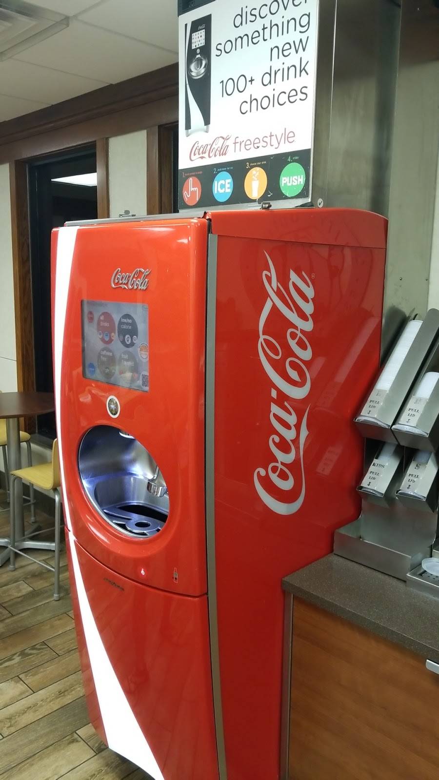 Wendys | restaurant | 2301-A Plank Rd, Fredericksburg, VA 22401, USA | 5403738886 OR +1 540-373-8886