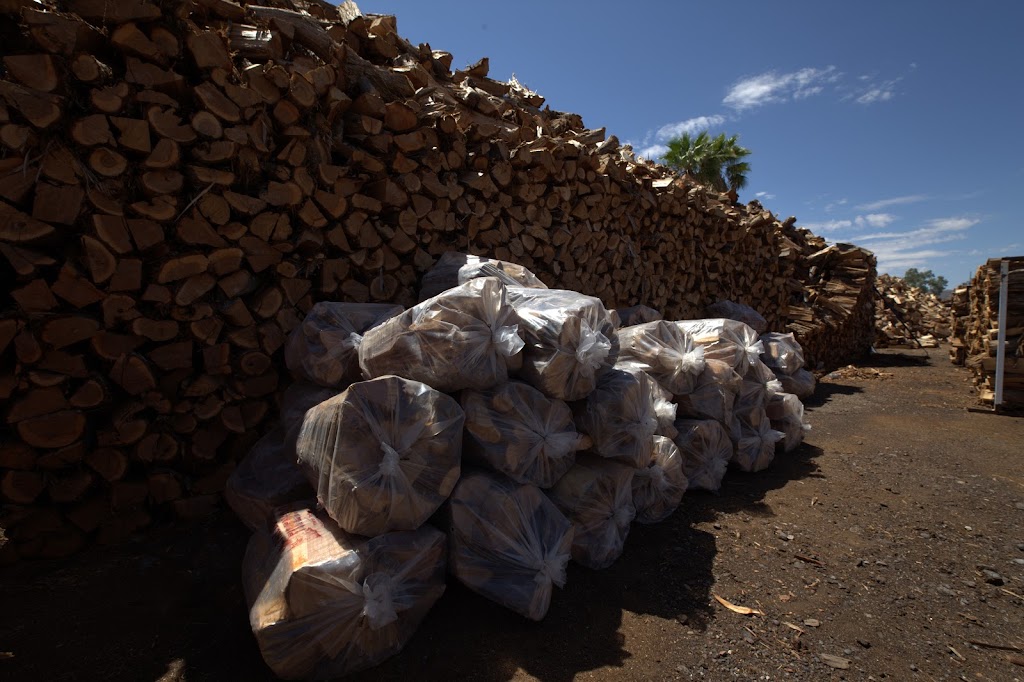 Paul Bunyans Firewood | restaurant | 5917 Calle Guadalupe, Guadalupe, AZ 85283, USA | 4808200633 OR +1 480-820-0633