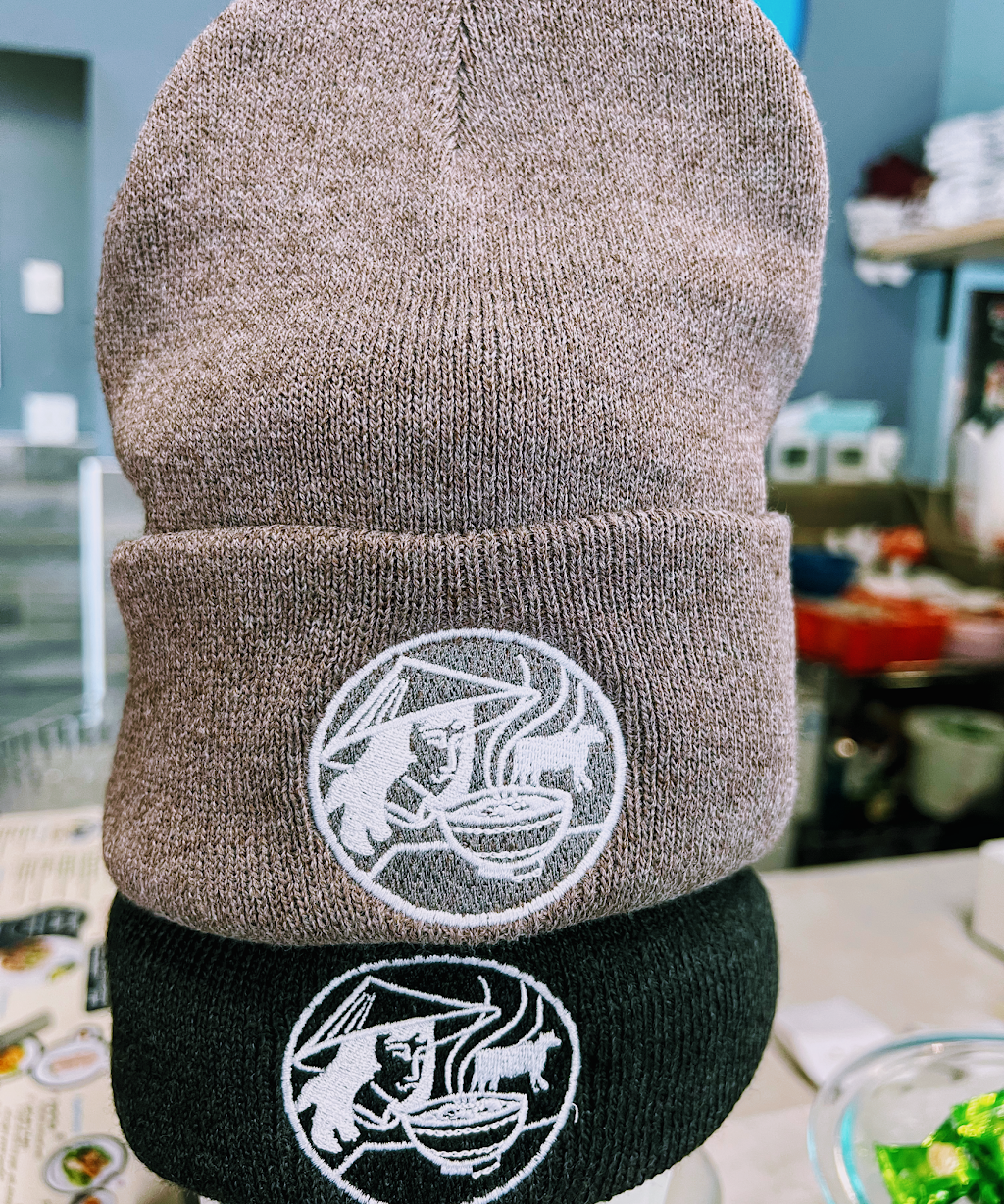 Phở Hùng on Powell | restaurant | 4717 SE Powell Blvd, Portland, OR 97206, USA | 5037753170 OR +1 503-775-3170