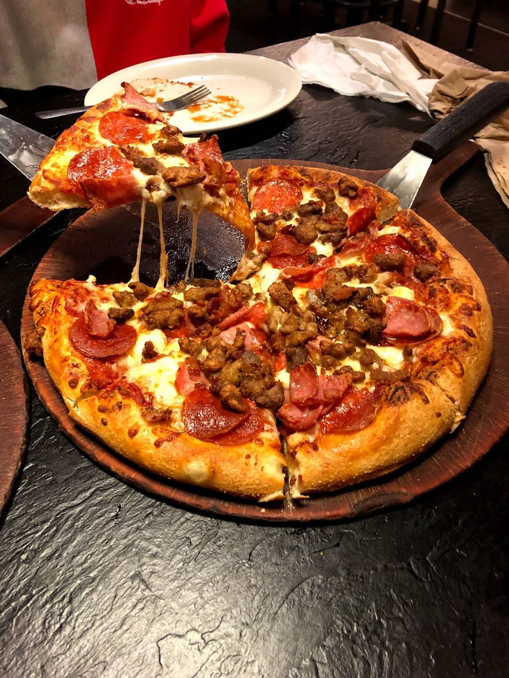 Pizza Hut | restaurant | 179 E W Cocoa Beach Causeway, Cocoa Beach, FL 32931, USA | 3217832780 OR +1 321-783-2780