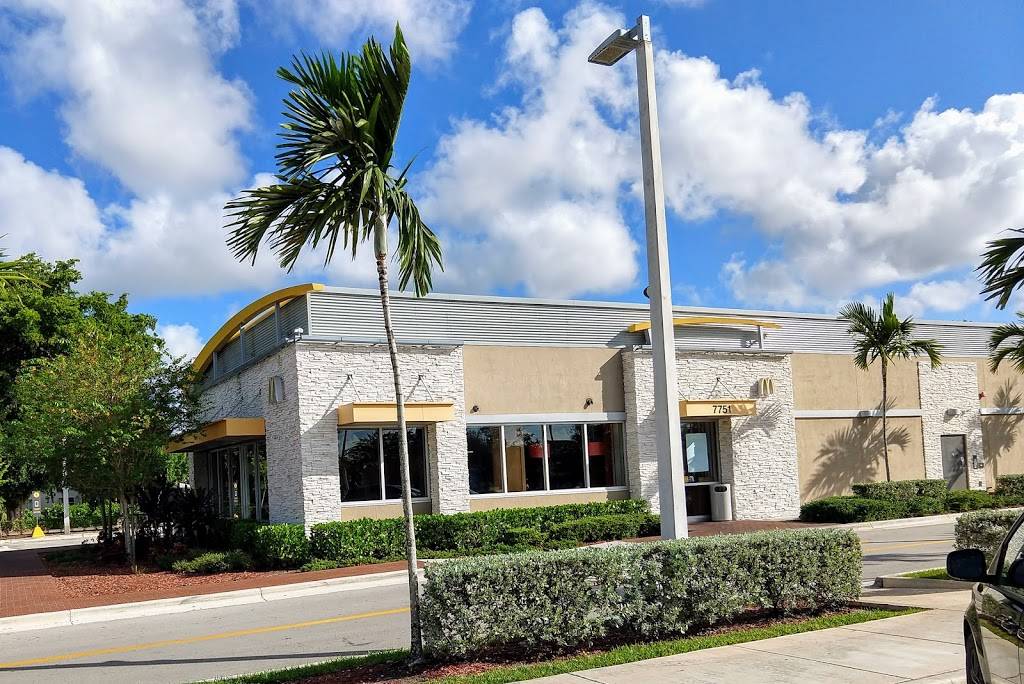 McDonalds | cafe | 7751 W Sample Rd, Coral Springs, FL 33065, USA | 9547526710 OR +1 954-752-6710