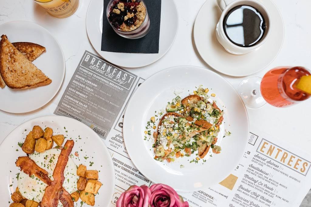 Fifth Avenue Syndicate | restaurant | 1630 5th Ave, Moline, IL 61265, USA | 3096400070 OR +1 309-640-0070