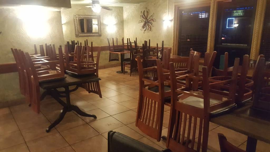 Dos Molinas Mexican Restaurant | restaurant | 404 NW 25th St, Fort Worth, TX 76164, USA | 8176269394 OR +1 817-626-9394