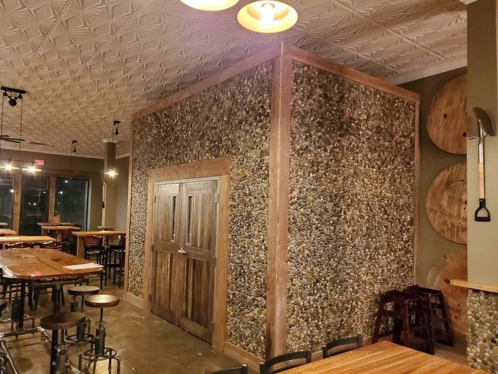 GravCap Brewing | meal takeaway | 14 N Washington St, Oxford, MI 48371, USA | 2485724522 OR +1 248-572-4522