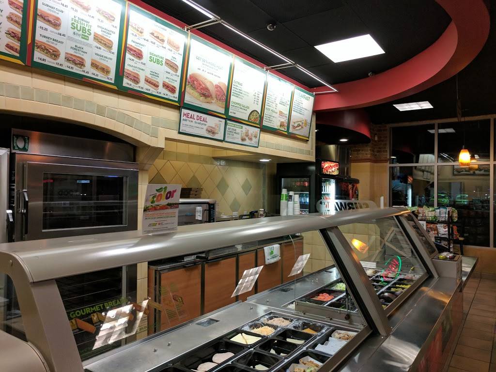Subway Restaurants | restaurant | 10120 Garden Grove Blvd #153, Garden Grove, CA 92843, USA | 7145309060 OR +1 714-530-9060