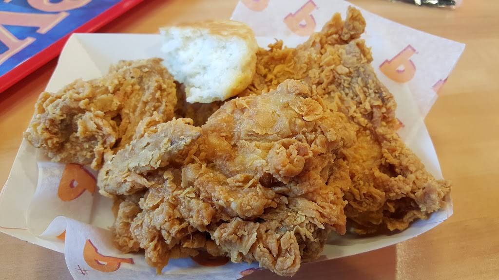 Popeyes Louisiana Kitchen | restaurant | 14803 Pacific Ave S, Tacoma, WA 98444, USA | 2535319997 OR +1 253-531-9997