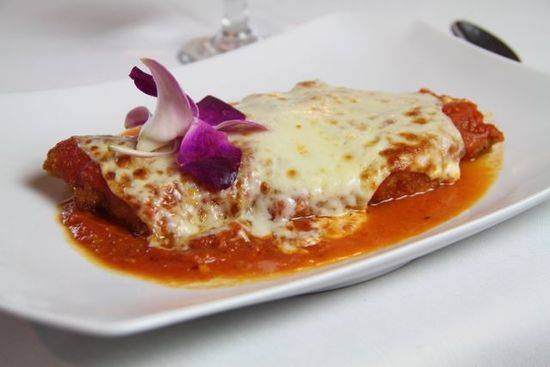 La Luna Ristorante | restaurant | 35 Governor Winthrop Blvd, New London, CT 06320, USA | 8603267258 OR +1 860-326-7258