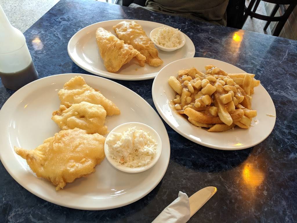 Captain John Donlands Fish & Chips | restaurant | 373 Donlands Ave, East York, ON M4J 3S2, Canada | 4164223474 OR +1 416-422-3474