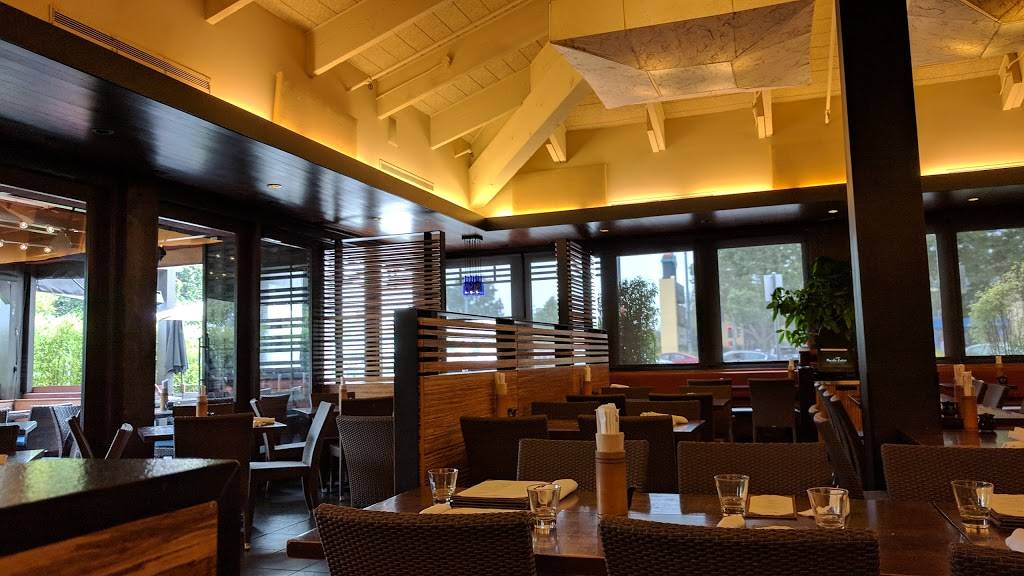 Pacific Catch | restaurant | 1875 S Bascom Ave #550, Campbell, CA 95008, USA | 4088799091 OR +1 408-879-9091