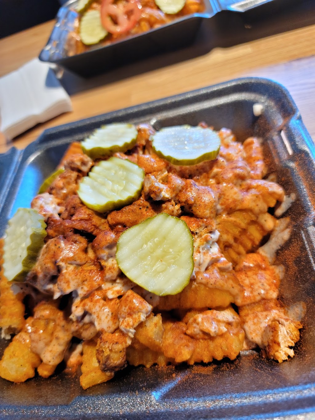 Claudi Bs Nashville Style Hot Chicken | restaurant | 370 West Las Colinas Boulevard Suite 102, Irving, TX 75039, USA | 9453450482 OR +1 945-345-0482