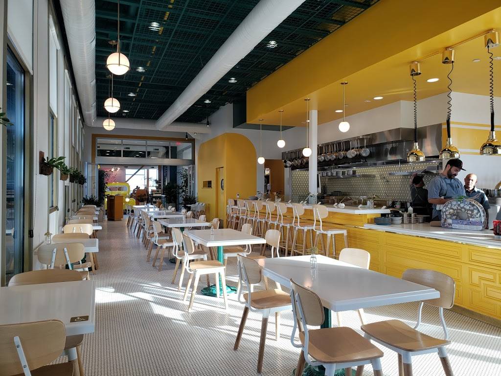 Farmhouse Corner Market | restaurant | 1025 Farmhouse Ln, San Luis Obispo, CA 93401, USA | 8054657900 OR +1 805-465-7900