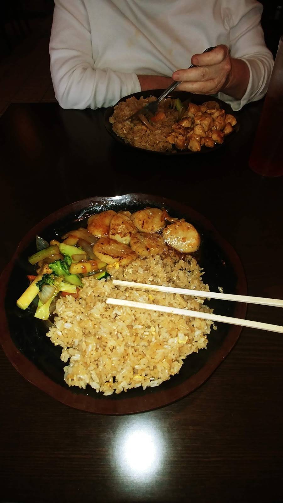 Sakura Japanese Cuisine Hibachi & Sushibar | restaurant | 1704 E Meighan Blvd, Gadsden, AL 35903, USA | 2564595383 OR +1 256-459-5383