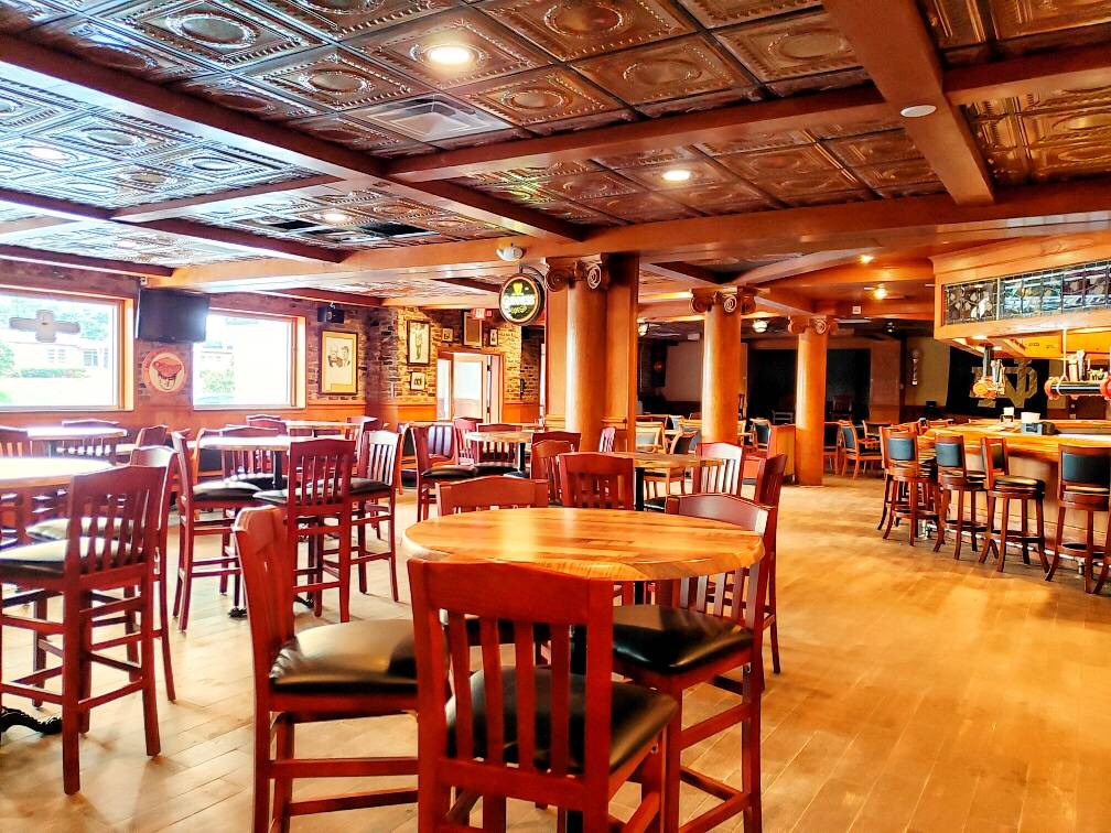 The Lost Paddy Irish Pub and Restaurant | restaurant | 709 Spence Ln, Nashville, TN 37217, USA | 6157502744 OR +1 615-750-2744