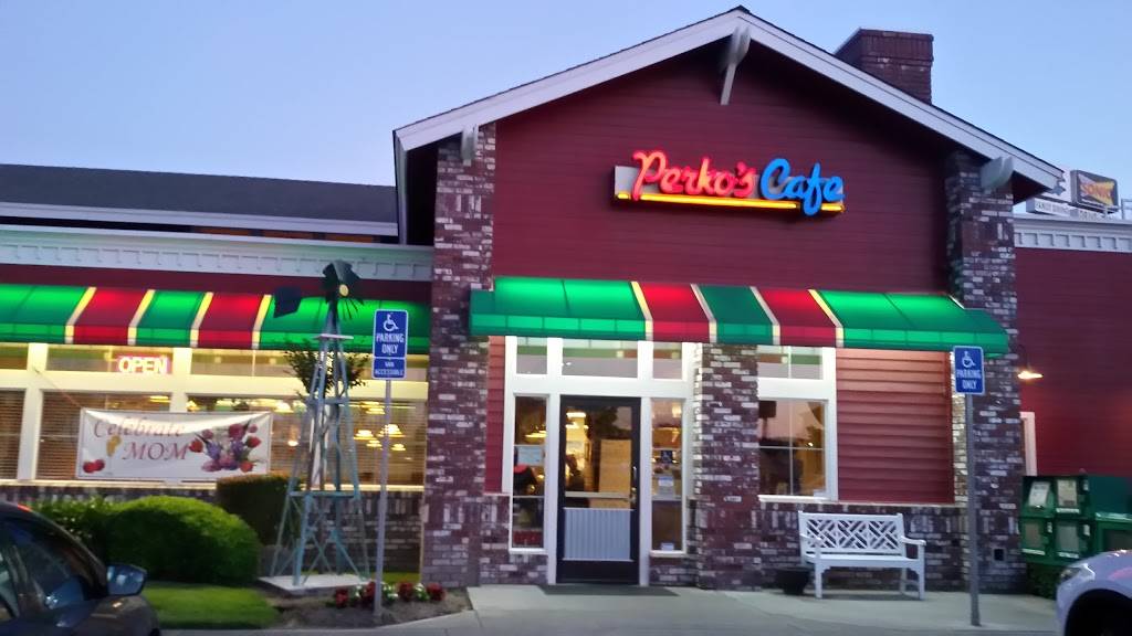 Perkos Cafe | restaurant | 151 N Walnut Rd, Turlock, CA 95380, USA | 2096649711 OR +1 209-664-9711