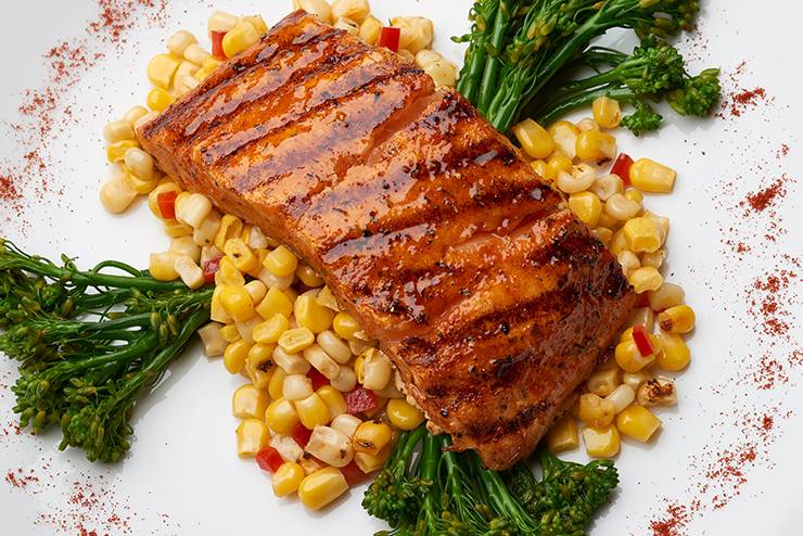 Otis & Henrys Steakhouse | restaurant | 777 Isle of Capri Blvd, Waterloo, IA 50701, USA | 3198334753 OR +1 319-833-4753