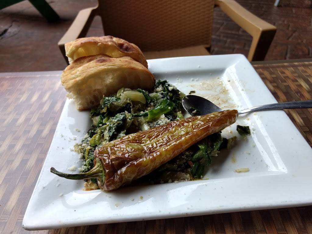 Up a Creek Tavern | restaurant | 4793 E Market St, Warren, OH 44484, USA | 3308565135 OR +1 330-856-5135