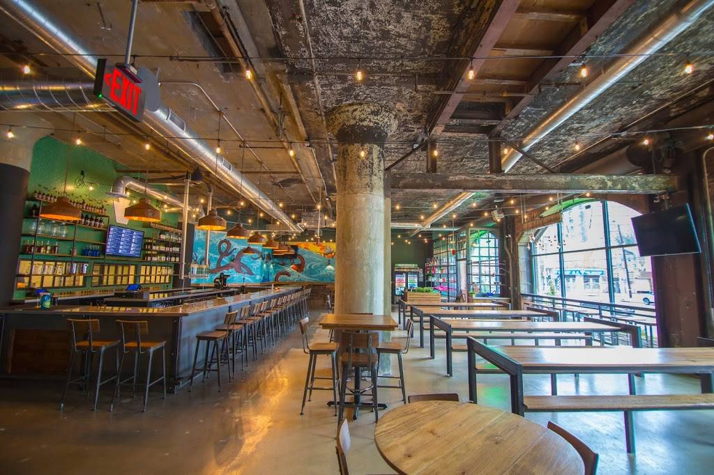 Roy Pitz Barrel House | restaurant | 990 Spring Garden St, Philadelphia, PA 19123, USA | 2159956792 OR +1 215-995-6792