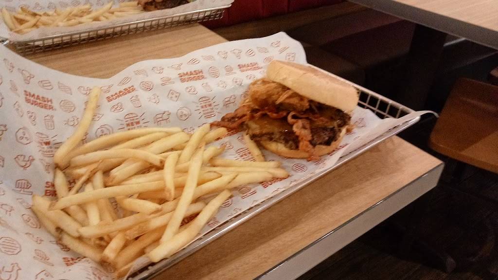 Smashburger | restaurant | 7740 W Alameda Ave ste b, Lakewood, CO 80226, USA | 3032178441 OR +1 303-217-8441