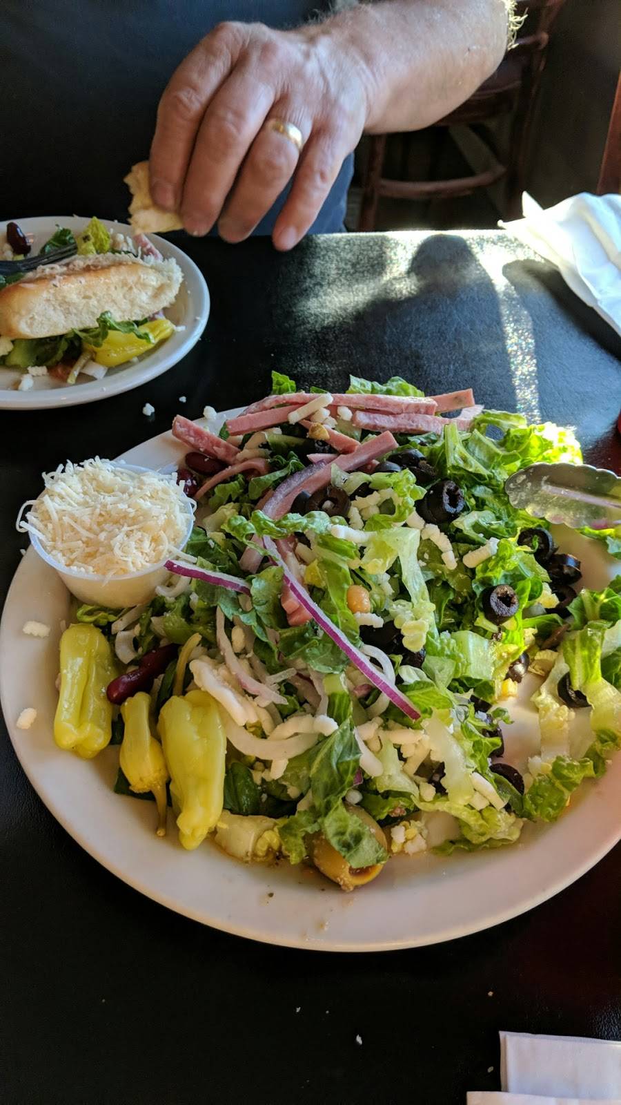 Paolis Italian Country Kitchen | restaurant | 40821 Village Dr, Big Bear Lake, CA 92315, USA | 9098662020 OR +1 909-866-2020