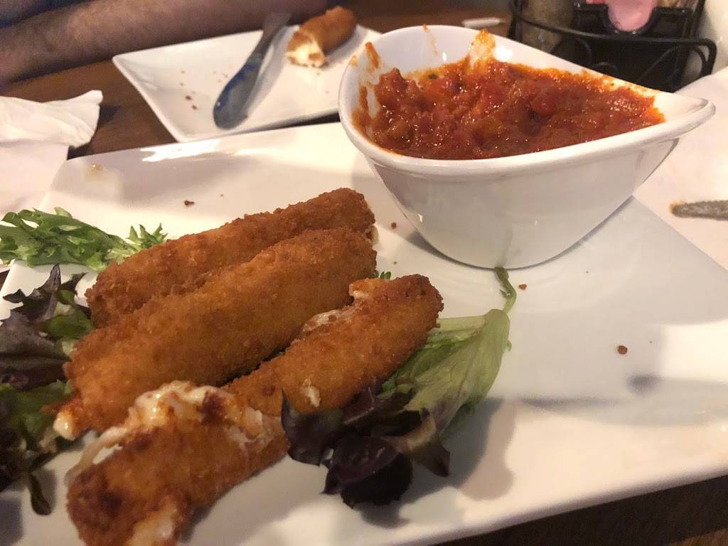 Barretts Alehouse Fall River | restaurant | 4171 N Main St, Fall River, MA 02720, USA | 5086743600 OR +1 508-674-3600