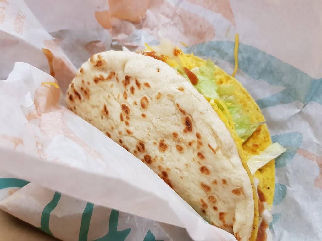 Taco Bell | restaurant | 2900 Townsgate Rd #113, Thousand Oaks, CA 91361, USA | 8054962666 OR +1 805-496-2666