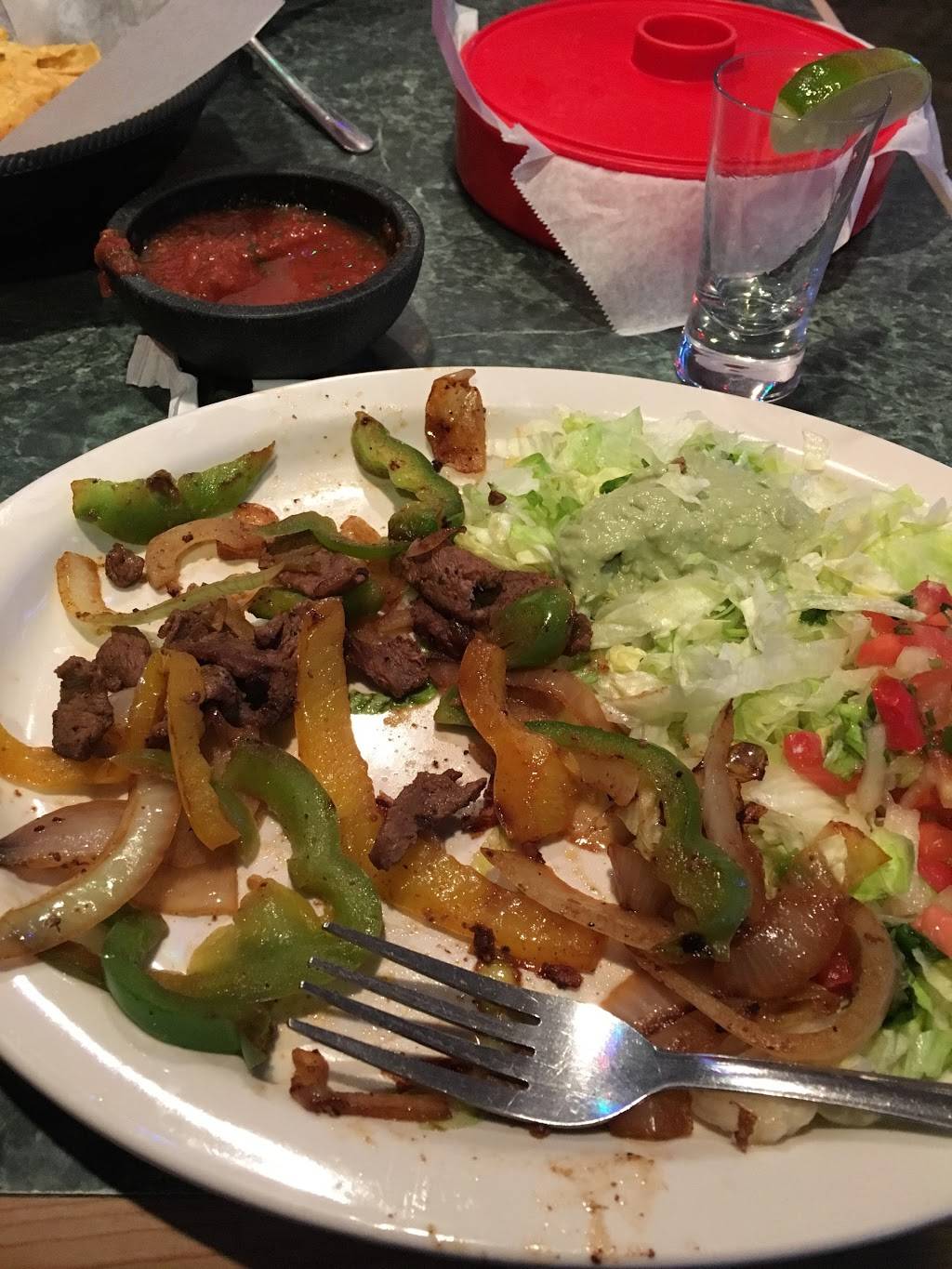 El Sombrero | restaurant | 1442 McCann Rd, Longview, TX 75601, USA | 9035530050 OR +1 903-553-0050