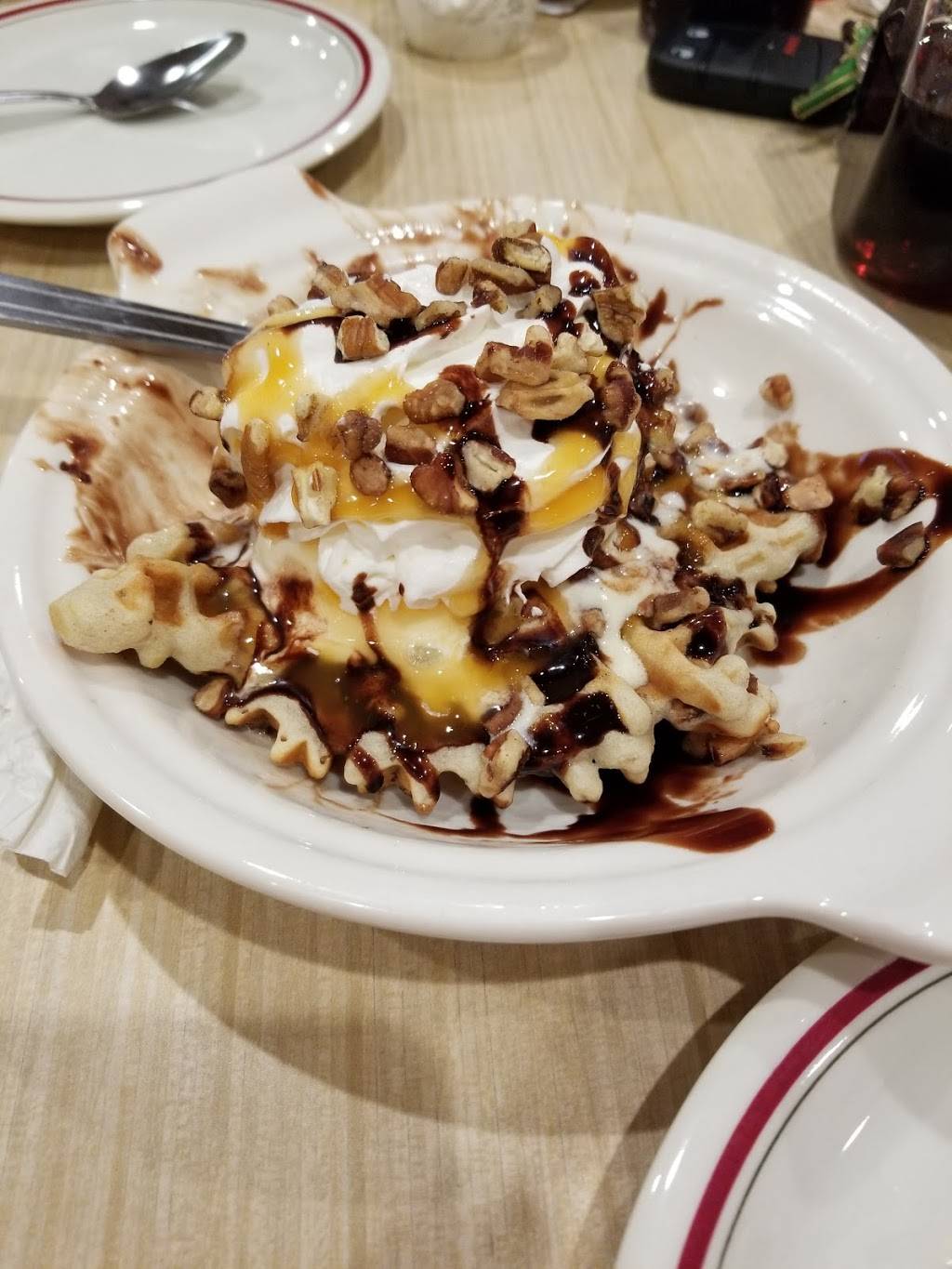 Huddle House Carthage | restaurant | 701 MS-16 W, Carthage, MS 39051, USA | 6016542065 OR +1 601-654-2065