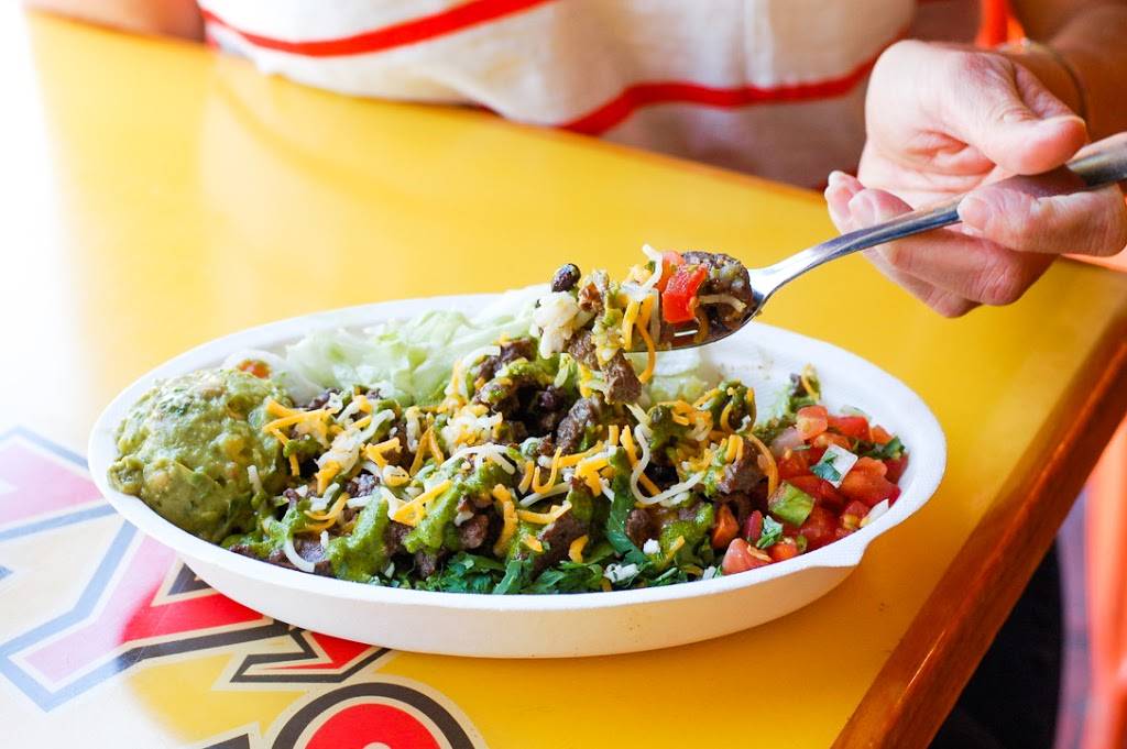 Fuzzys Taco Shop | restaurant | 752 Asp Ave, Norman, OK 73069, USA | 4057011000 OR +1 405-701-1000