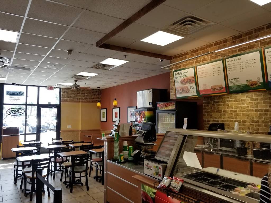 Subway | meal takeaway | 4938 S Staples St, Corpus Christi, TX 78411, USA | 3613341799 OR +1 361-334-1799