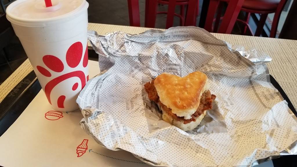 Chick-fil-A | restaurant | 321 Marina Bay Dr, Clear Lake Shores, TX 77565, USA | 2815351550 OR +1 281-535-1550