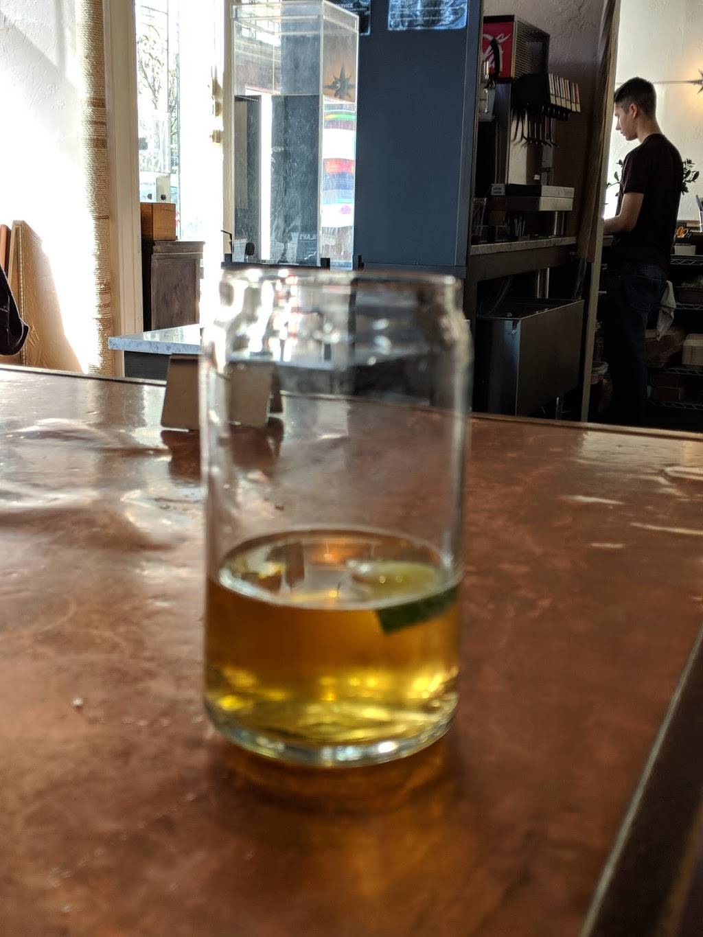 Rocket Taco | restaurant | 602 19th Ave E, Seattle, WA 98112, USA | 2064575355 OR +1 206-457-5355