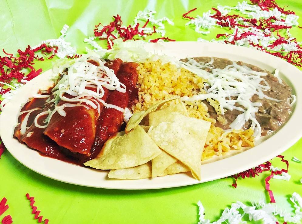 Si Como No Mexican Restaurant | restaurant | 2407 S Grove Ave, Ontario, CA 91761, USA | 9099474090 OR +1 909-947-4090