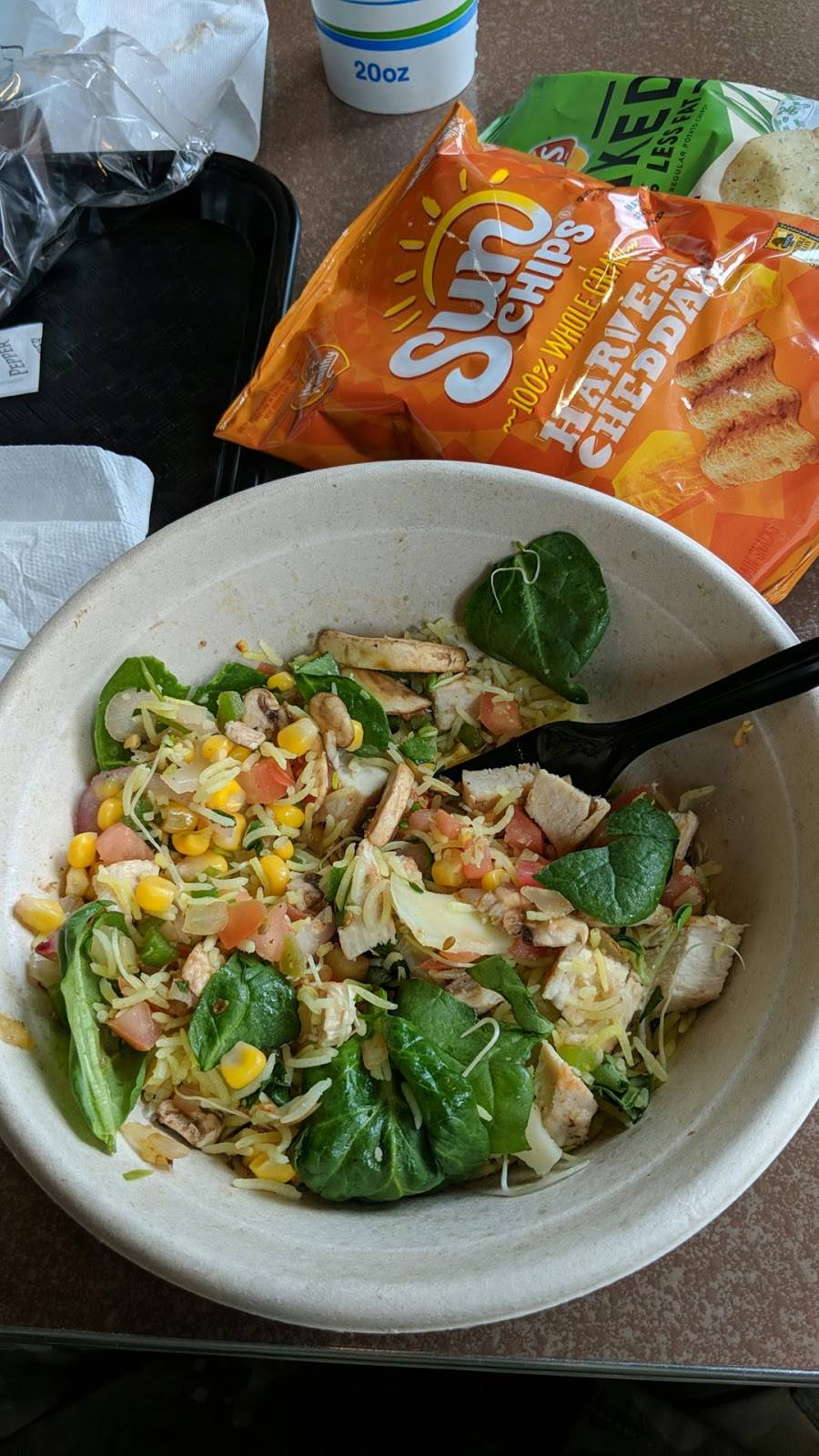 Hot Pita | restaurant | 136 Franklin St, Clarksville, TN 37040, USA | 9318025100 OR +1 931-802-5100