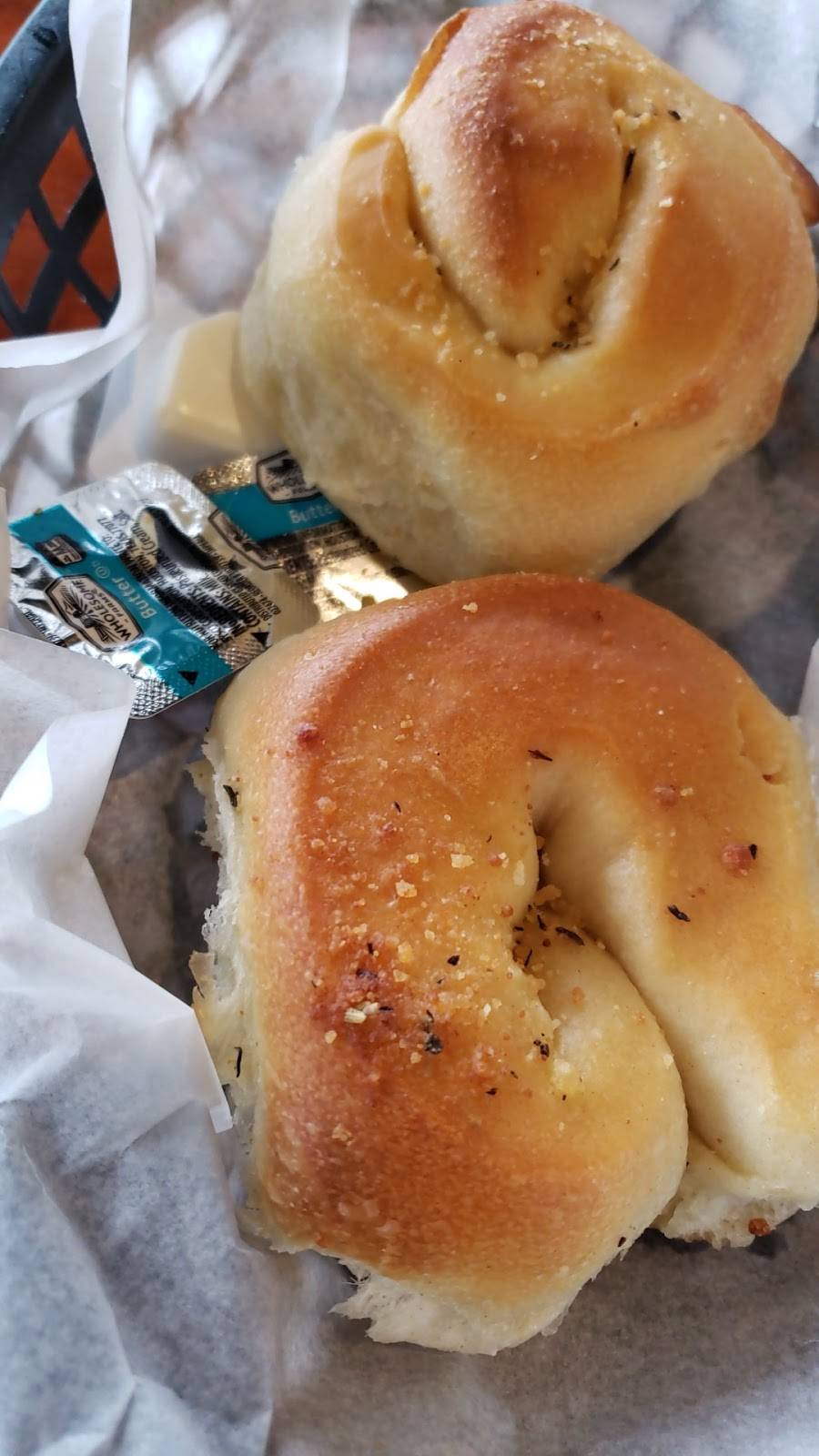 New York Pizza & Pasta | restaurant | 4405 Calder Ave, Beaumont, TX 77706, USA | 4098926535 OR +1 409-892-6535