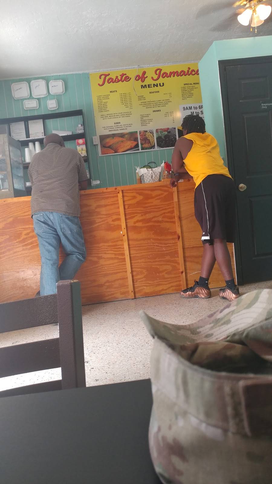 Taste Of Jamaica | restaurant | Oak St, Starke, FL 32091, USA | 9049643553 OR +1 904-964-3553