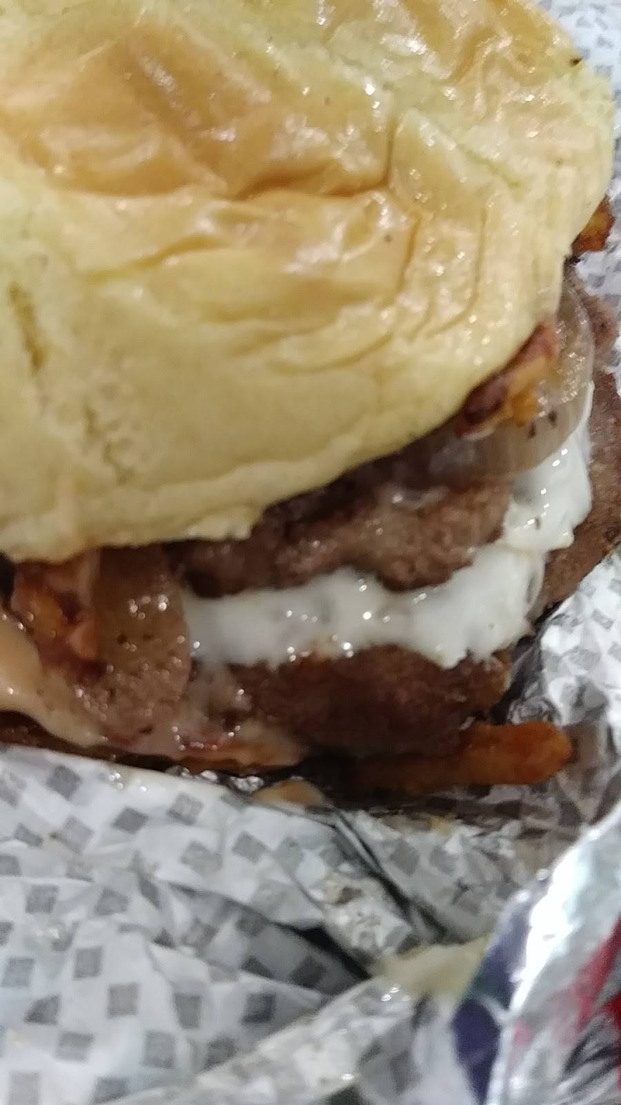 Checkers | restaurant | 1008 E Sibley Blvd, Dolton, IL 60419, USA | 7088801323 OR +1 708-880-1323