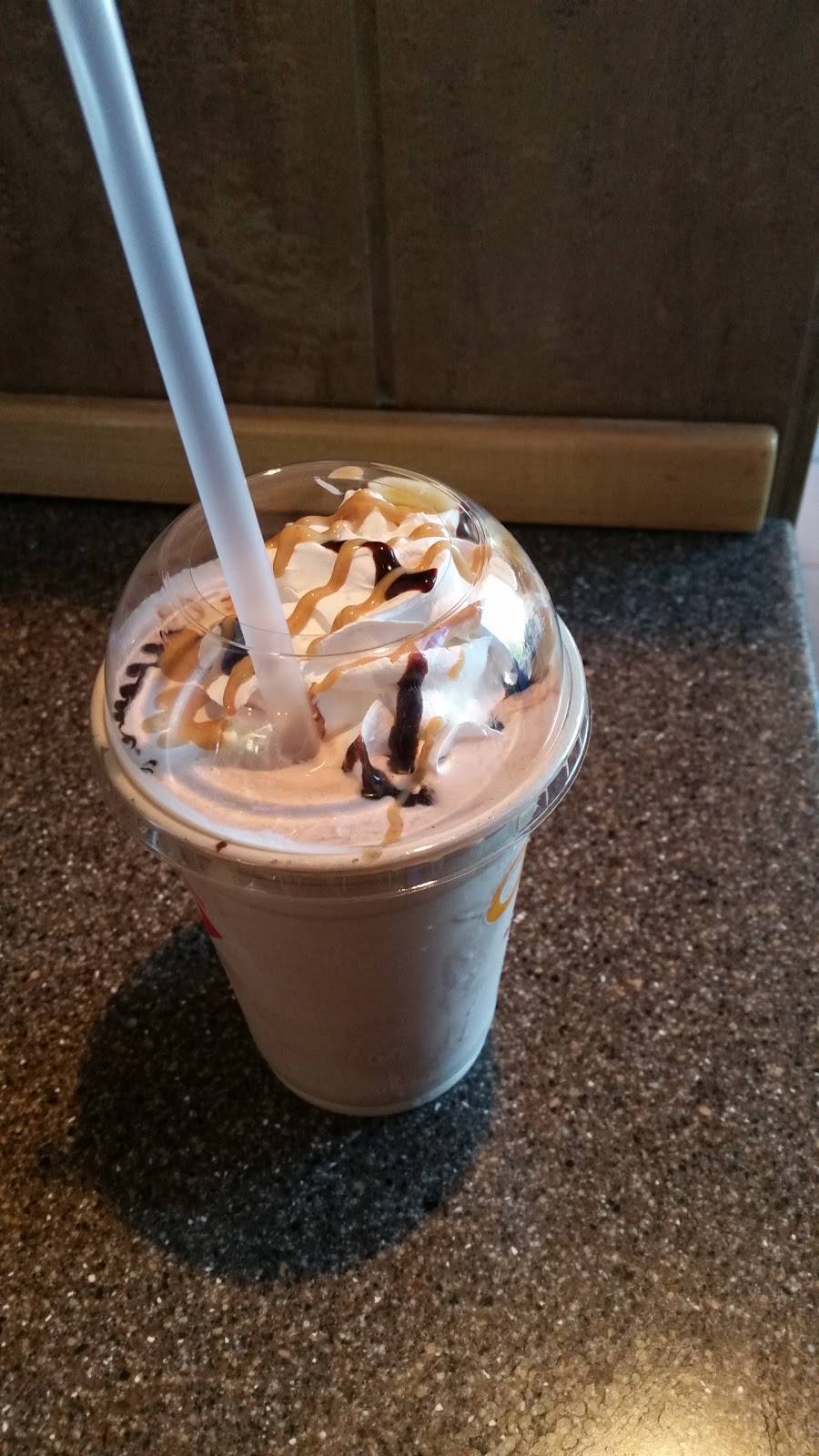 Dairy Queen Grill & Chill | restaurant | 2590 W Old US Hwy 441, Mt Dora, FL 32757, USA | 3523835092 OR +1 352-383-5092