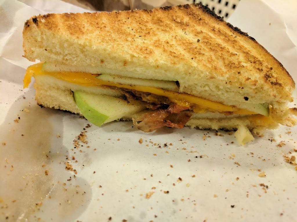 Loop Soup | restaurant | 131 N Clinton St, Chicago, IL 60661, USA | 3122651662 OR +1 312-265-1662