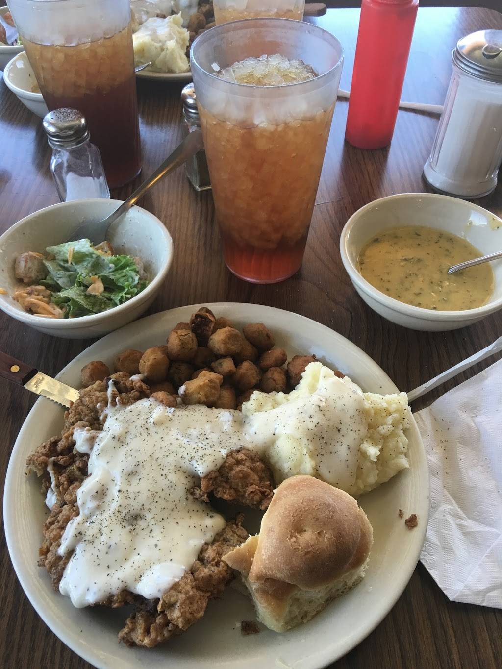 The Country Fryer | restaurant | 910 W Young St, Llano, TX 78643, USA | 3252470102 OR +1 325-247-0102
