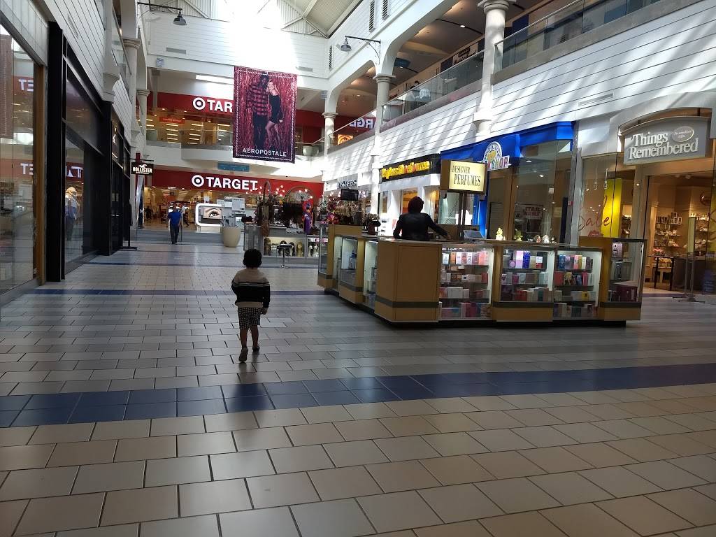 Pacific View | shopping mall | 3301 E Main St, Ventura, CA 93003, USA | 8056425530 OR +1 805-642-5530