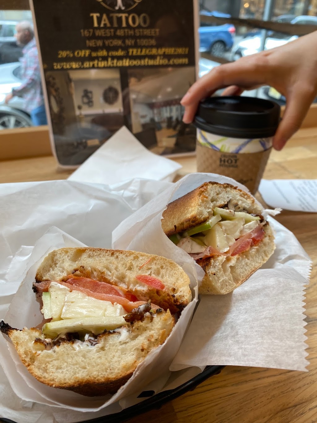 Telegraphe Cafe. | cafe | 107 W 18th St, New York, NY 10011, USA | 2124885810 OR +1 212-488-5810