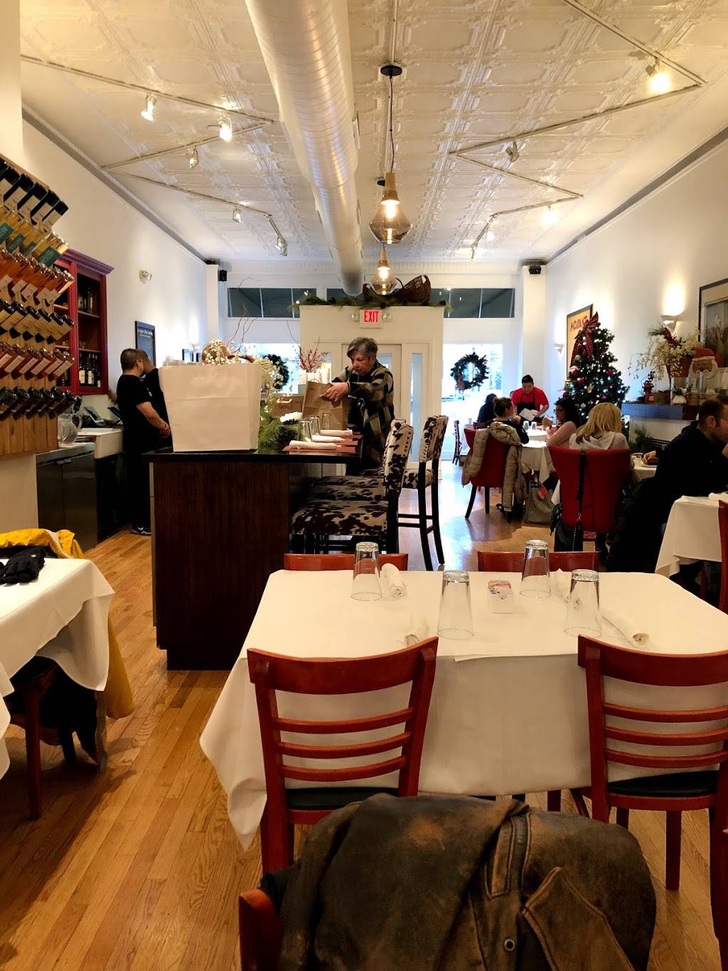 An Apple A Day Catering & Megs Cafe | cafe | 317 Park Ave, Glencoe, IL 60022, USA | 8478352620 OR +1 847-835-2620