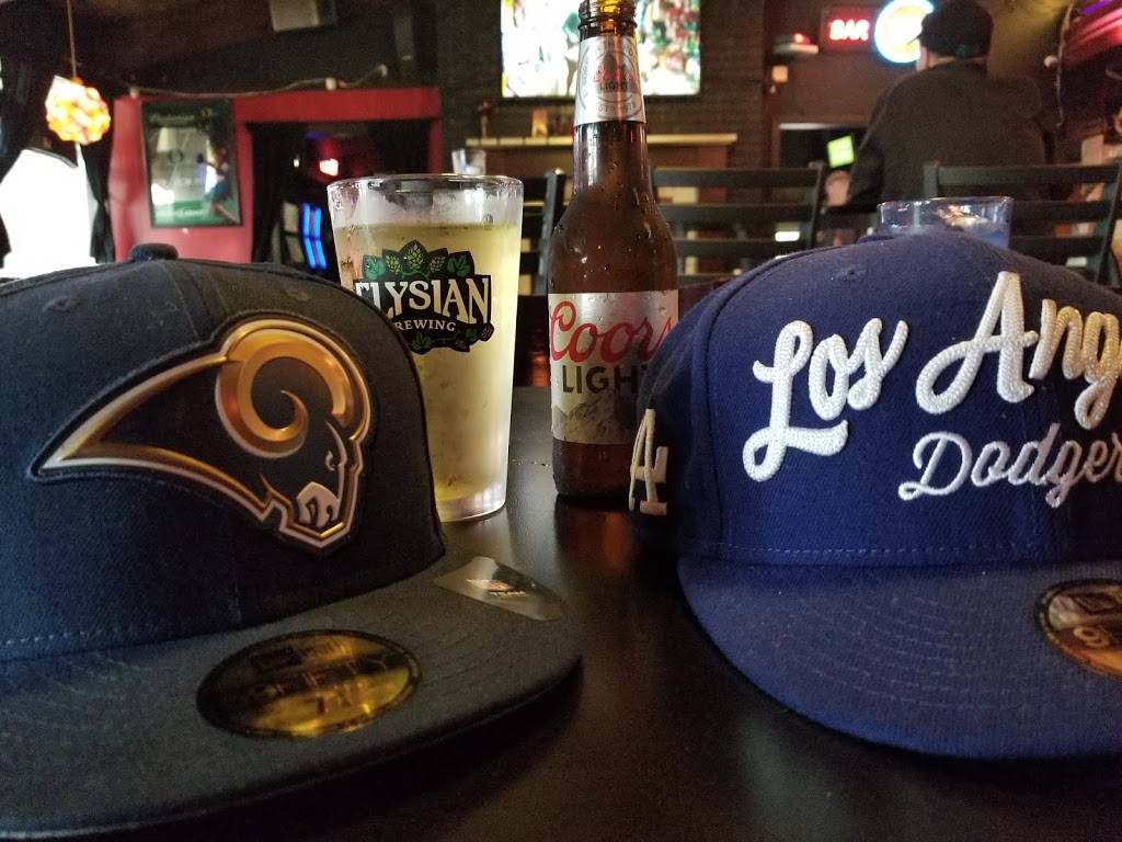 108 Bar N Grill | restaurant | 10845 NE Halsey St, Portland, OR 97220, USA | 5032558833 OR +1 503-255-8833