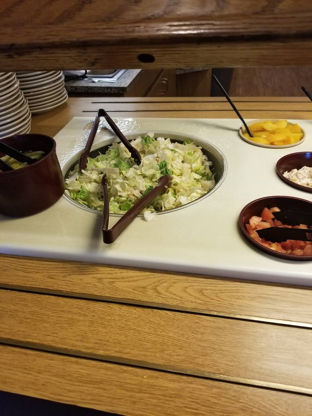 Bill & Daves Smokin Pit | restaurant | 1527 11th St, Tell City, IN 47586, USA | 8125479900 OR +1 812-547-9900