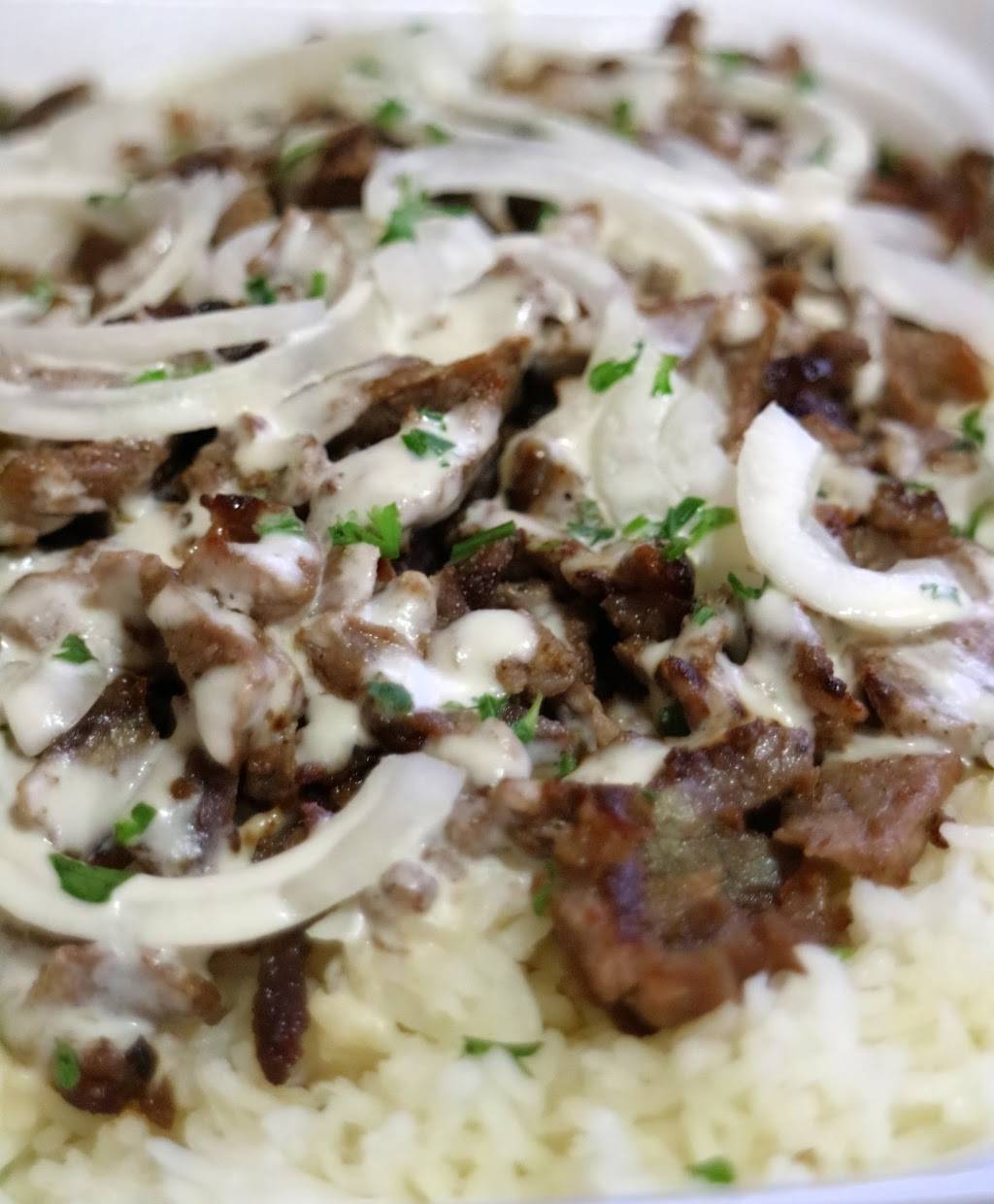 Tarboush Mediterranean Grill | restaurant | 1608 W North Ave, Chicago, IL 60622, USA | 7737703599 OR +1 773-770-3599