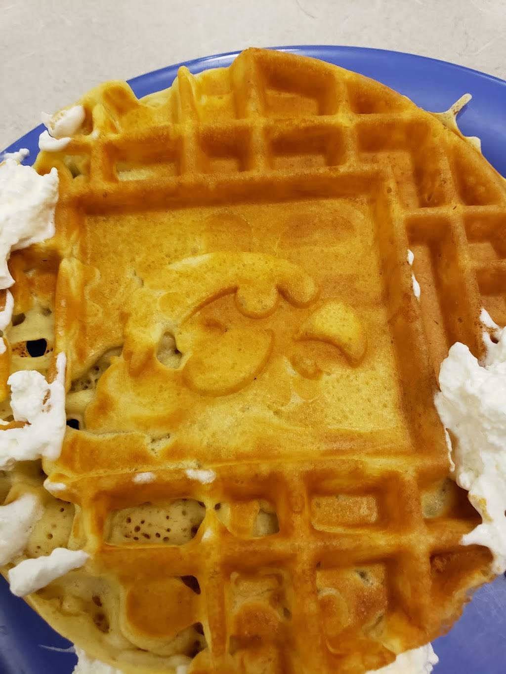 Burge Market Place | restaurant | Burge Residence Hall, 301 N Clinton St, Iowa City, IA 52242, USA | 3193351959 OR +1 319-335-1959